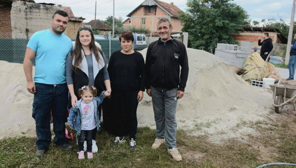 Kamen temeljac za kuću porodice Pirić