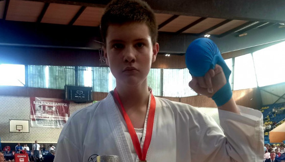 Omaldinski karate klub "Kosovska Mitrovica"