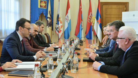 Petković i Lajčak Petković i Lajčak