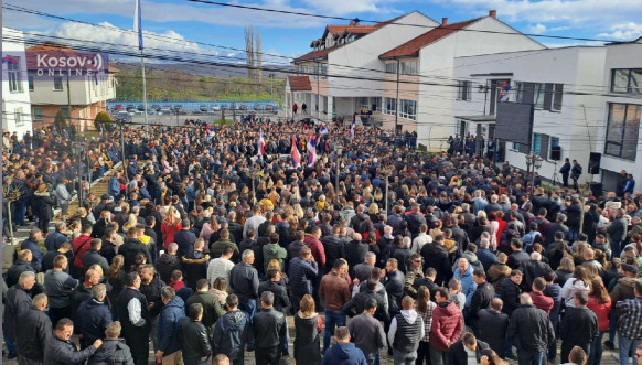Gornje Kusce - skup podrške Srbima sa severa Kosova Gornje Kusce - skup podrške Srbima sa severa Kosova