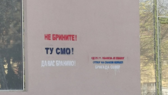 Grafiti u Zvečanu i Zubinom Potoku2.jpg