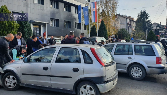 Leposavić - zaposleni napuštaju kosovske institucije Leposavić - zaposleni napuštaju kosovske institucije