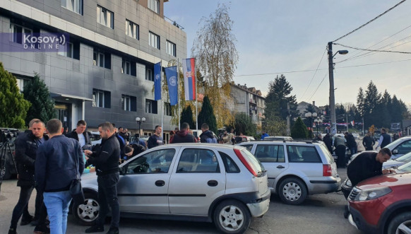 Leposavić - zaposleni napuštaju kosovske institucije Leposavić - zaposleni napuštaju kosovske institucije