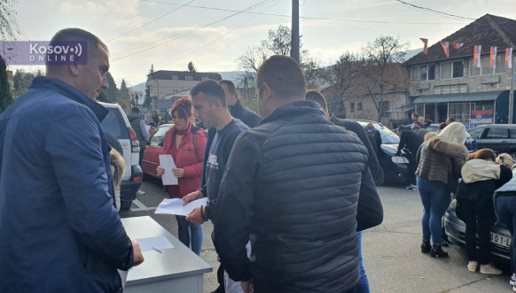 Leposavić - zaposleni napuštaju kosovske institucije Leposavić - zaposleni napuštaju kosovske institucije