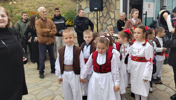 Litija u Severnoj Mitrovici povodom slave Svetog Dimitrija Litija u Severnoj Mitrovici povodom slave Svetog Dimitrija