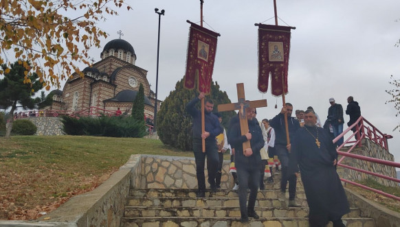 Litija u Severnoj Mitrovici povodom slave Svetog Dimitrija Litija u Severnoj Mitrovici povodom slave Svetog Dimitrija