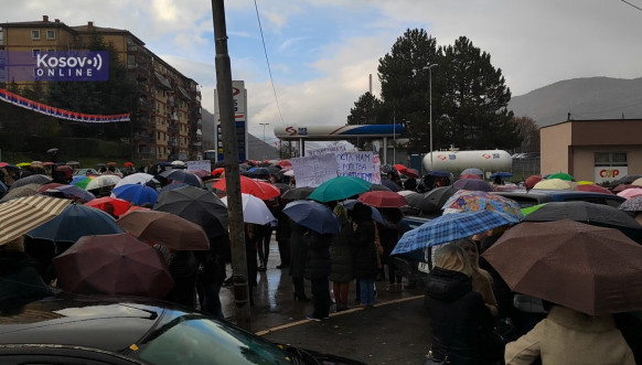 Protest žena u Severnoj Mitrovici