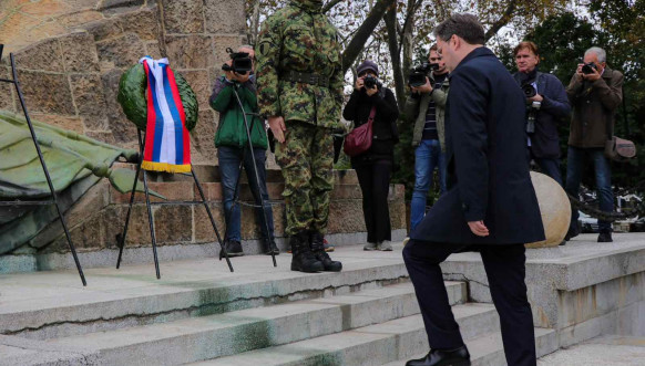 Selaković na ceremoniji obeležavanja Dana primirja Selaković na ceremoniji obeležavanja Dana primirja