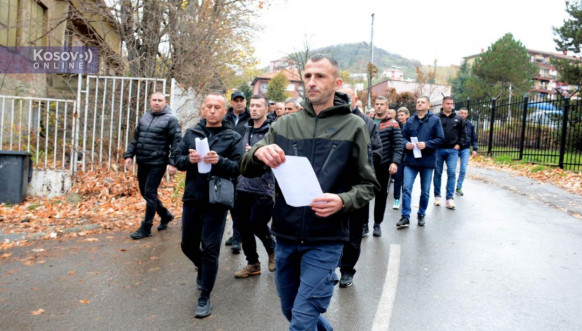 Σέρβοι από την αστυνομία του Κοσσυφοπεδίου παραιτούνται