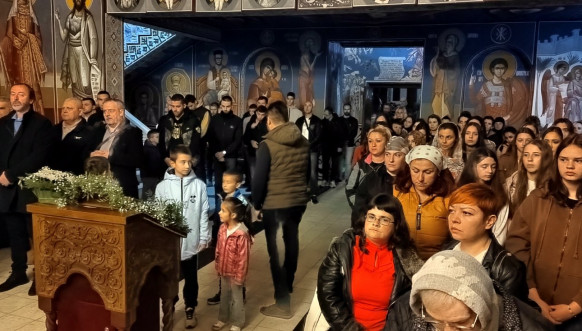 večernje bdenje u hramu Svetog Dimitrija večernje bdenje u hramu Svetog Dimitrija