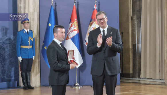 Vučić odlikovao Đurića i Filipovića