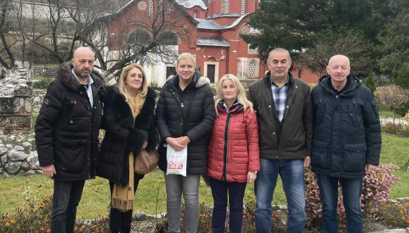 Edukativni trening mladih košarkašica Edukativni trening mladih košarkašica