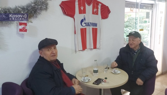 Kafić Zdravko u Tirani