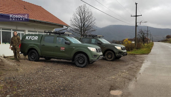 Kfor u Zubinom Potoku