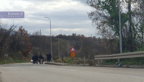 Okupljanje Srba na barikadama