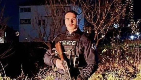 Pripadnici specijalne policije na severu.jpg