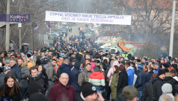 Veliki broj Srba na skupu u Rudaru