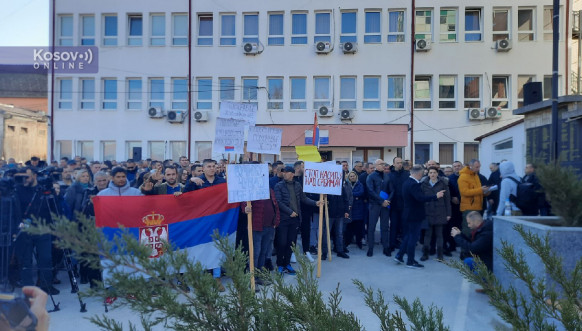 Protest Srba u Kamenici i Štrpcu