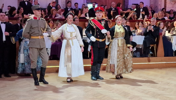 Svetosavski bal u Beču