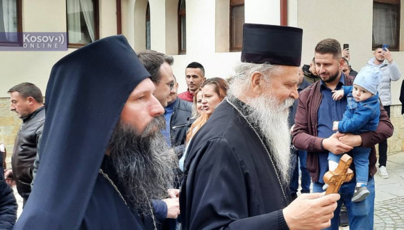 Petar Petković u manastiru Draganac