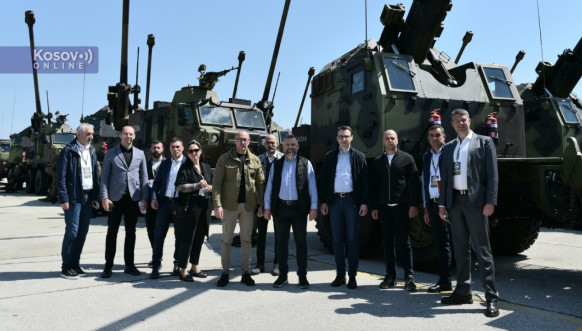 Petković, Radoičić i SL u Batajnici