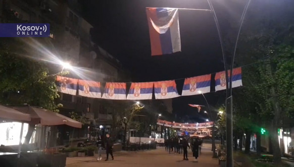 Nove zastave Srbije u Severnoj Mitrovici