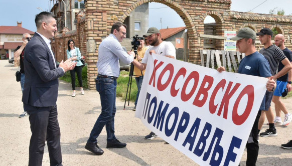 Srbi iz Kosovskog Pomoravlja sa Petkovićem u Orešcu