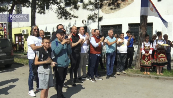 Srbi sa Kosova Lazarevac