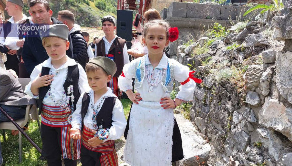 Dečija smotra folklora