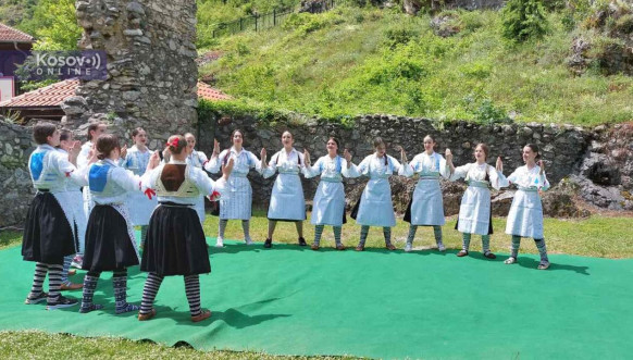 Dečija smotra folklora