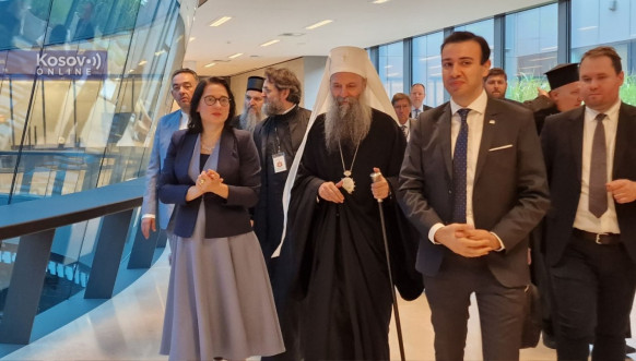 Patrijarh Porfirije posetio austrijski parlament u Beču