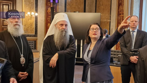 Patrijarh Porfirije posetio austrijski parlament u Beču