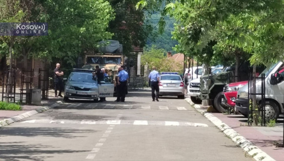 Zvečan policija