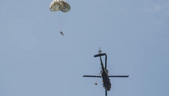 Kfor počeo sa vazduhoplovnom vežbom u Južnoj Mitrovici