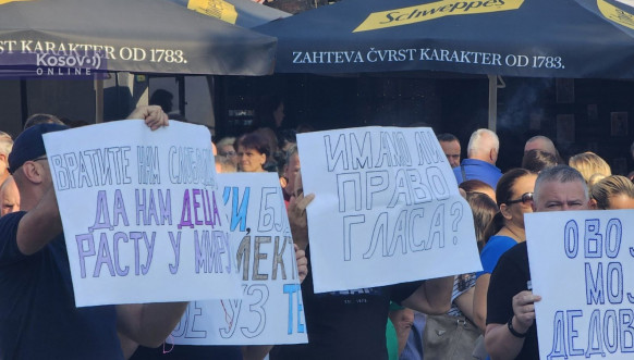 Protest u Leposaviću Protest u Leposaviću