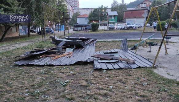 Grad pogodio Kosovsku Mitrovicu