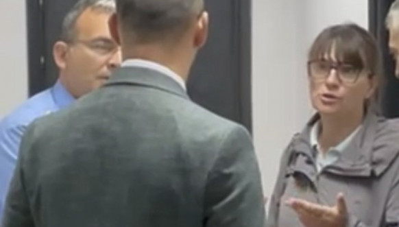 Kosovska policija po lažnoj dojavi o bombi jutros u zgradi srpskih organa u Bošnjačkoj mahali