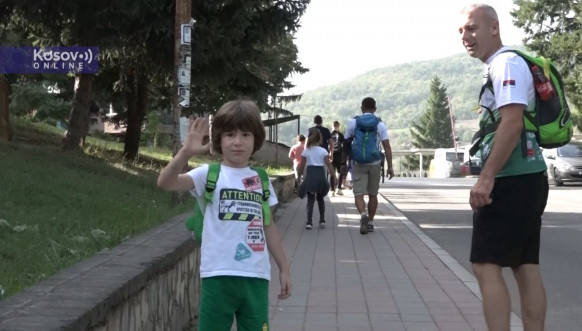 U Leposaviću obeležen Dan pešačenja U Leposaviću obeležen Dan pešačenja