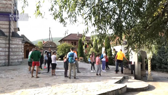 U Leposaviću obeležen Dan pešačenja U Leposaviću obeležen Dan pešačenja