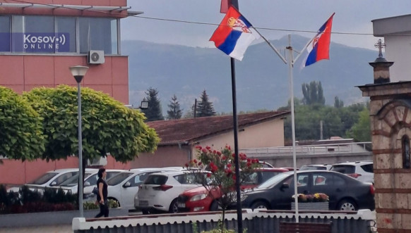 Gračanica: Srpske zastave u susret Danu srpskog jedinstva, slobode i nacionalne zastave