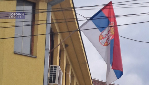 Gračanica: Srpske zastave u susret Danu srpskog jedinstva, slobode i nacionalne zastave