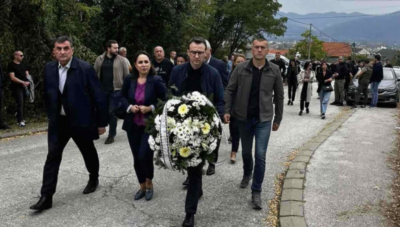 Petar Petković na sahrani Stefana Nedeljkovića