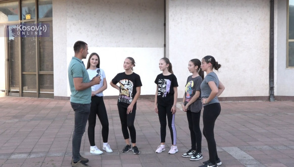 Deca iz Leposavića  "U Ritmu Evrope"