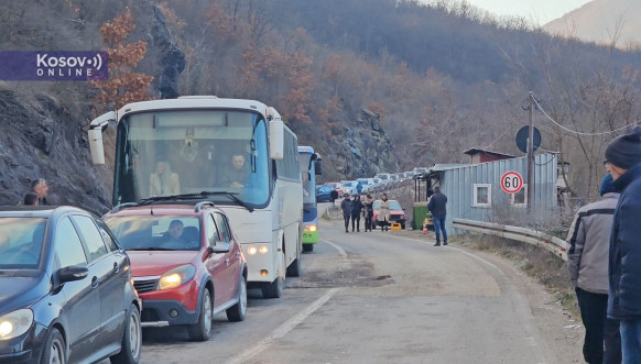 Jarinje kolona glasanje