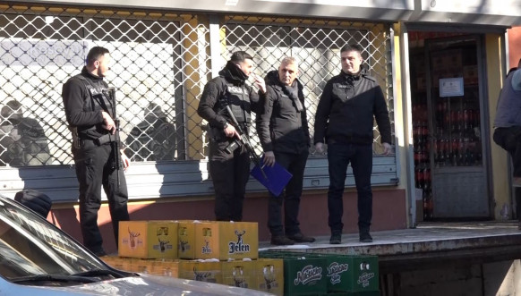 Pretres magacina u Zvečanu Pretres magacina u Zvečanu