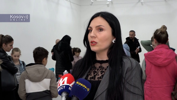 Izložba dečjih radova - polaznika Kreativnih radionica u Leposaviću