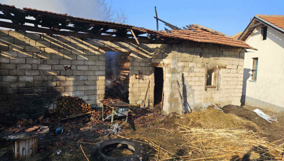U selu Odanovce kod Kosovske Kamenice izgorela štala porodice Milenković