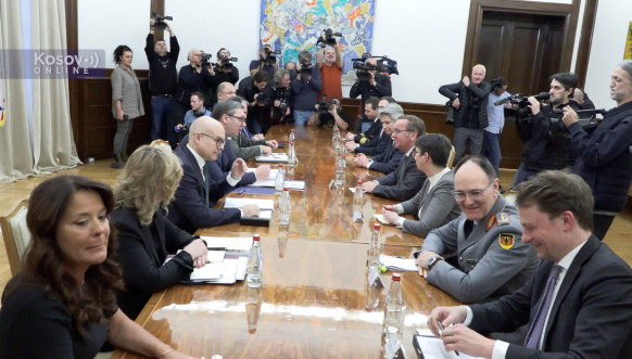 Vučić i Pistorijus