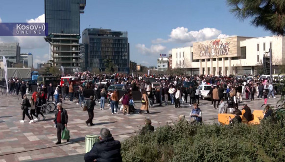 U Albaniji proslavljen Letnji dan