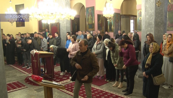 Liturgija u crkvi Svetog cara Uroša u Uroševcu